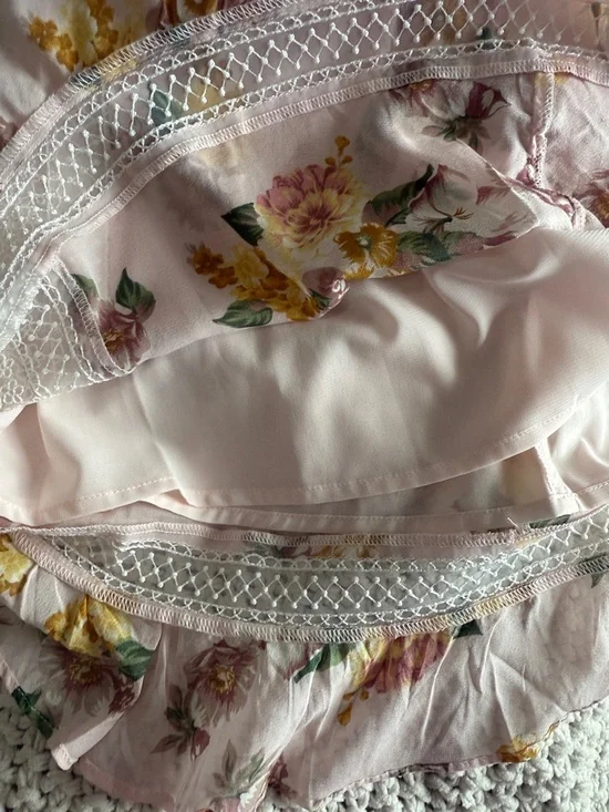 For Love & Lemons Silk Floral Mini Dress - Lace, Buttons, Puff Sleeves - XS - Picture 7 of 10